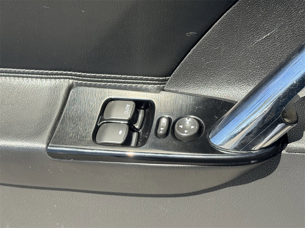 2008 Saturn Sky Convertible photo 18
