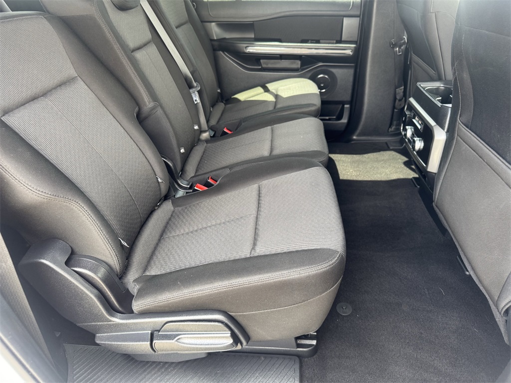 2020 Ford Expedition MAX XLT photo 9