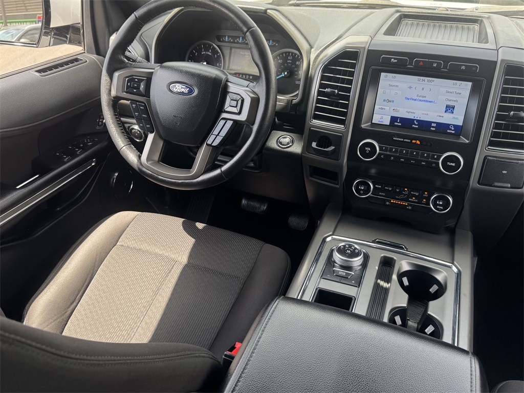 2020 Ford Expedition MAX XLT photo 10