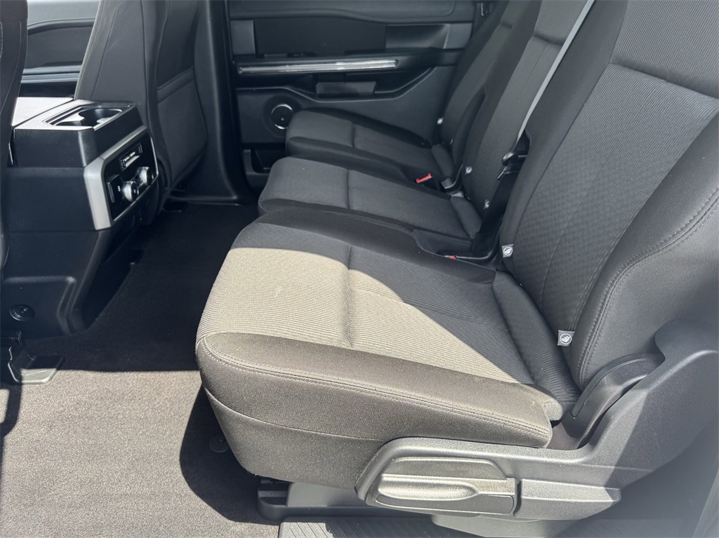 2020 Ford Expedition MAX XLT photo 13
