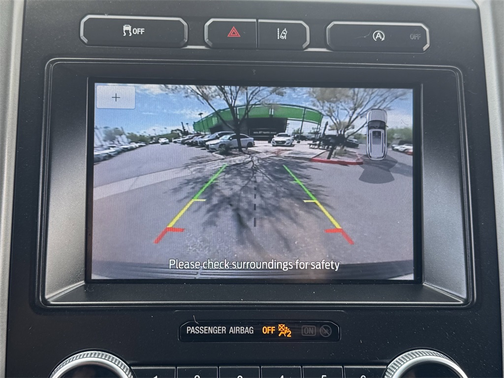2020 Ford Expedition MAX XLT photo 19