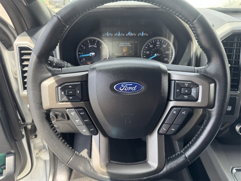 2020 Ford Expedition MAX XLT photo 22