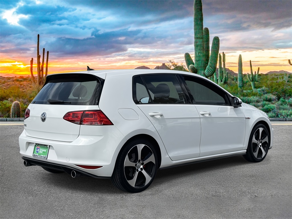 2017 Volkswagen Golf GTI S photo 2