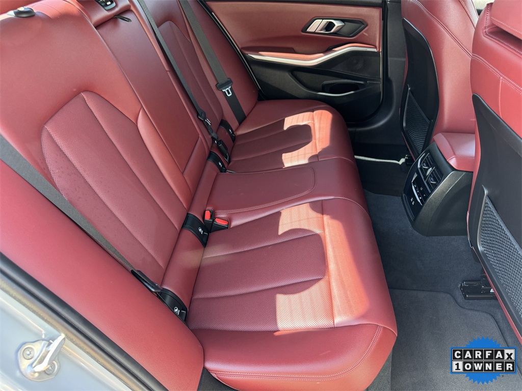 2023 Bmw 330i photo 11