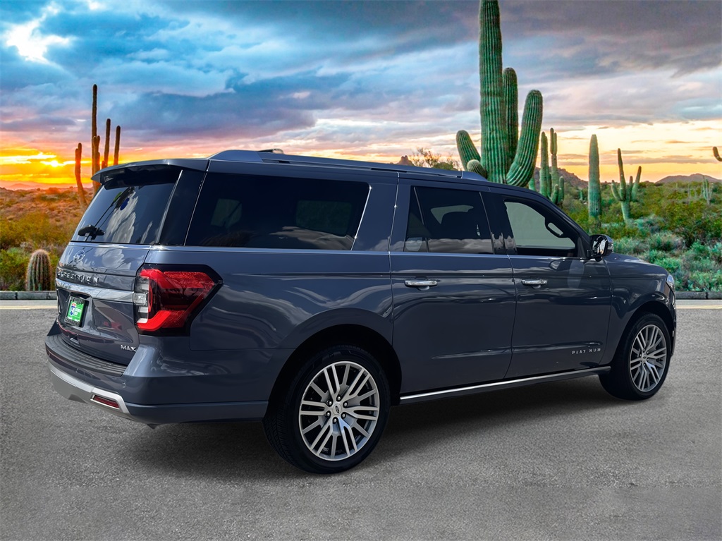 2022 Ford Expedition MAX Platinum photo 2