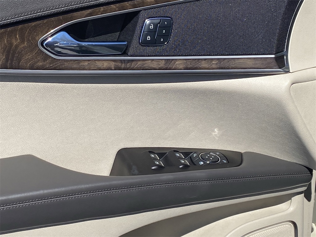 2016 Lincoln MKX Select photo 16