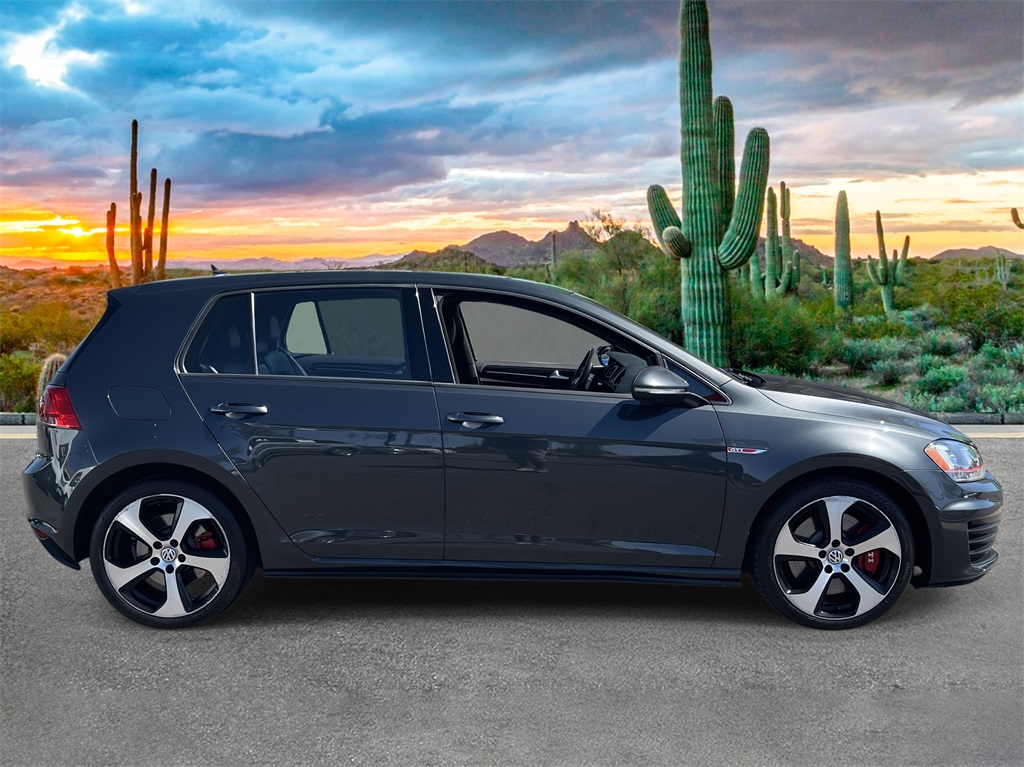2017 Volkswagen Golf GTI S photo 2