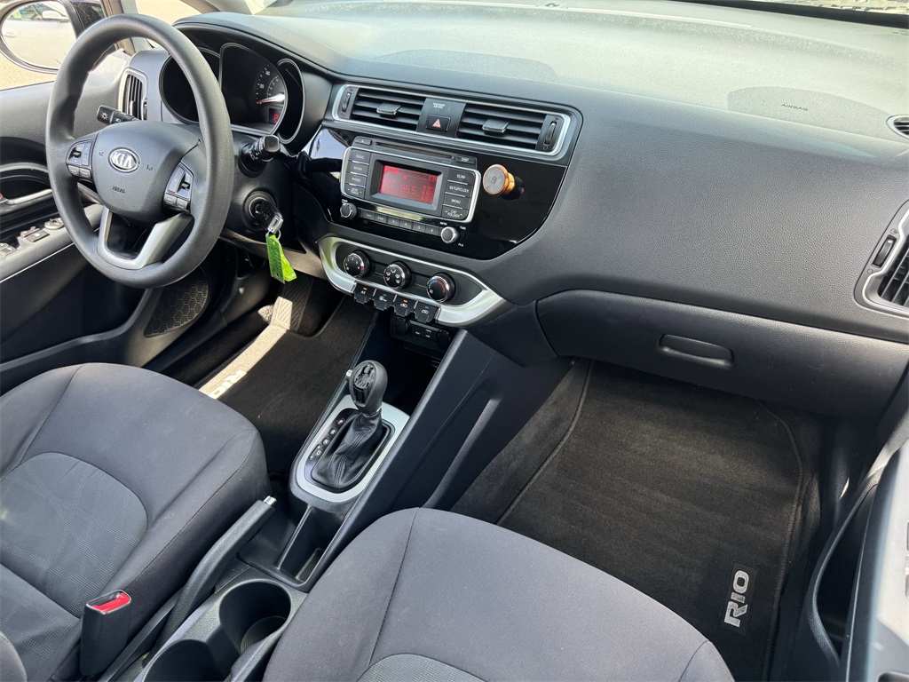 2017 Kia Rio LX photo 10