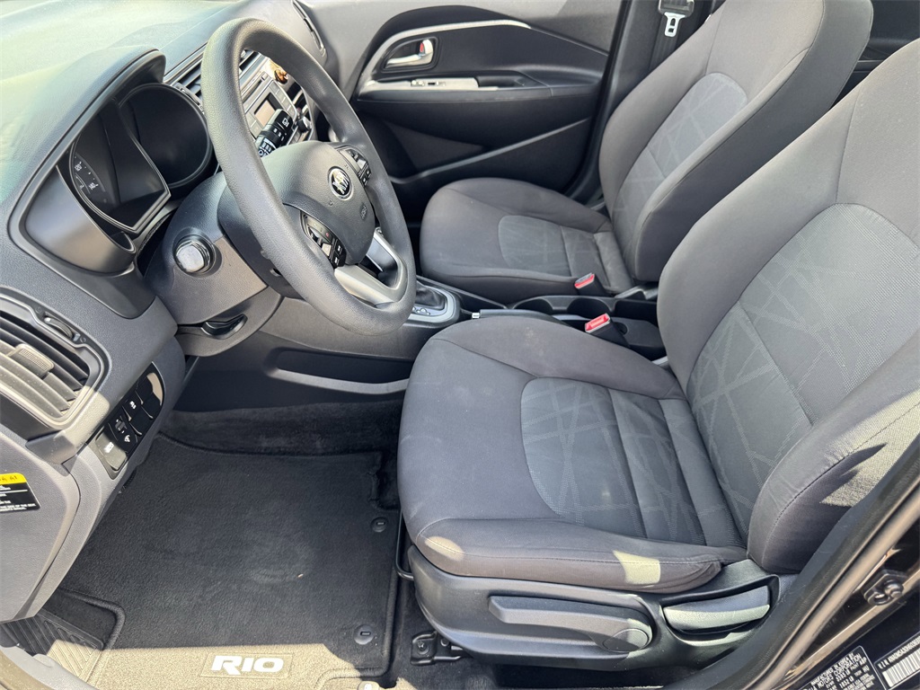 2017 Kia Rio LX photo 16