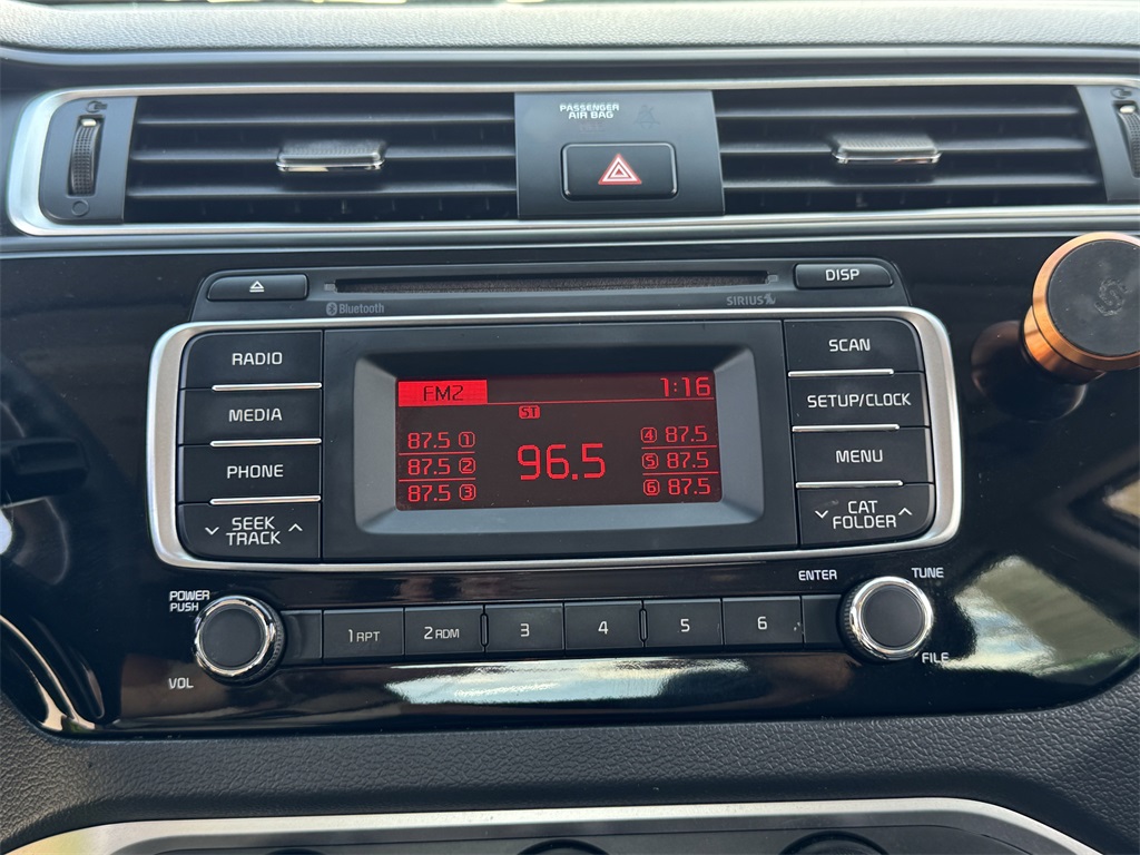 2017 Kia Rio LX photo 19
