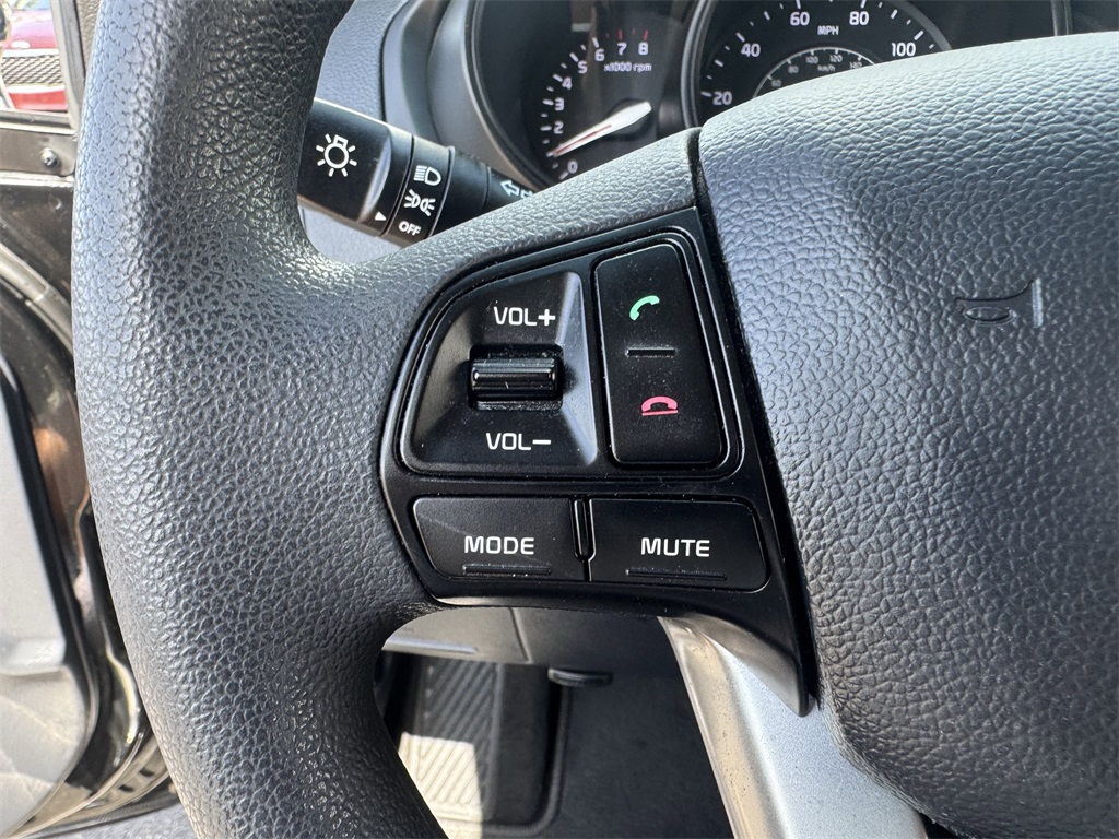 2017 Kia Rio LX photo 22