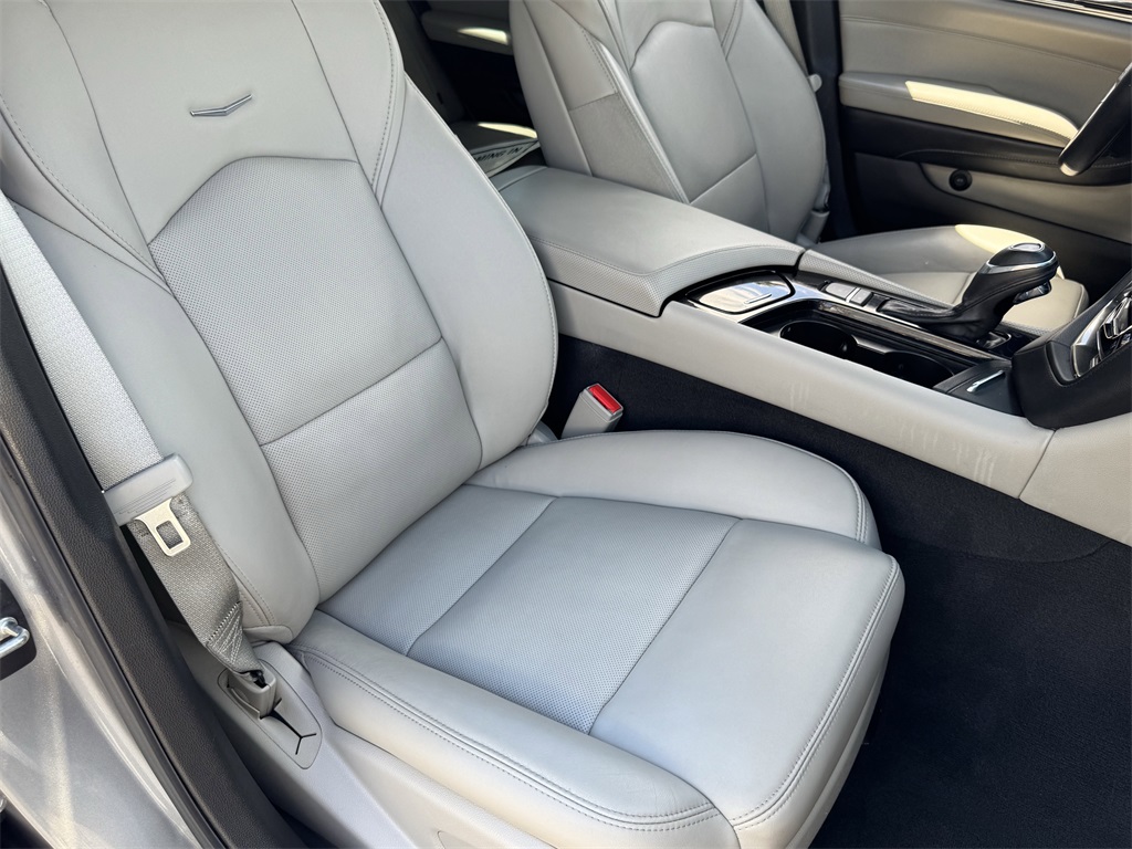 2018 Cadillac CTS Sedan Luxury photo 8