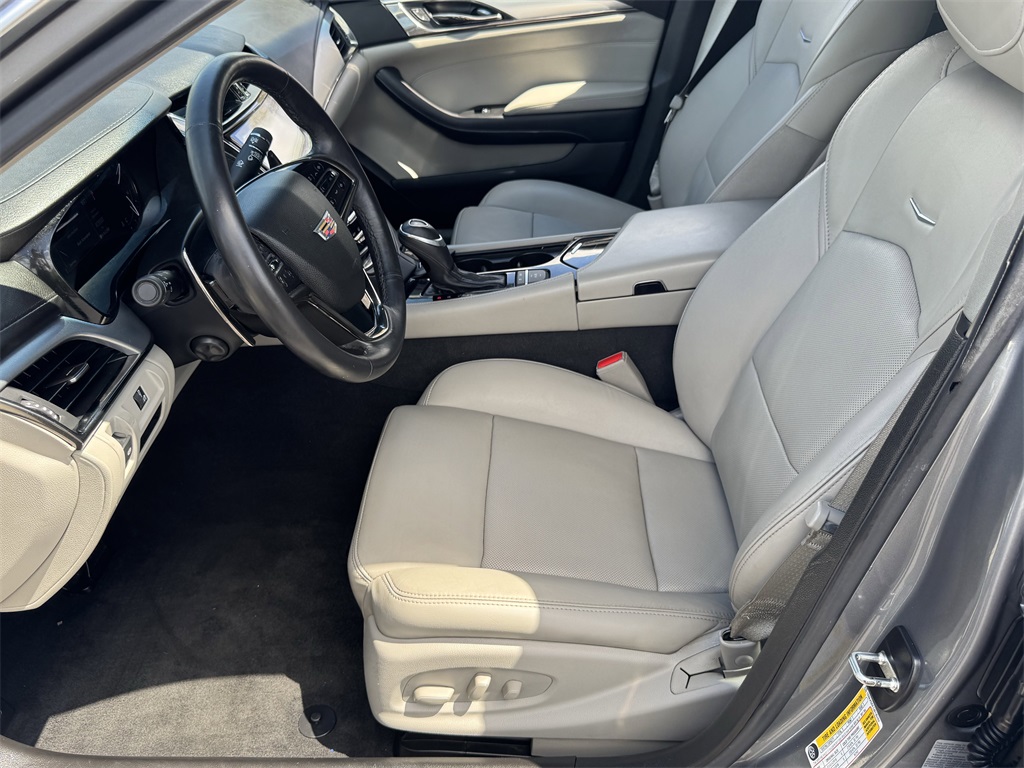 2018 Cadillac CTS Sedan Luxury photo 18