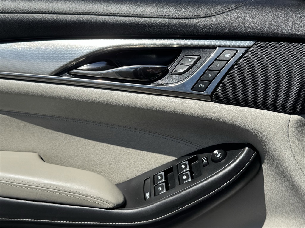 2018 Cadillac CTS Sedan Luxury photo 20