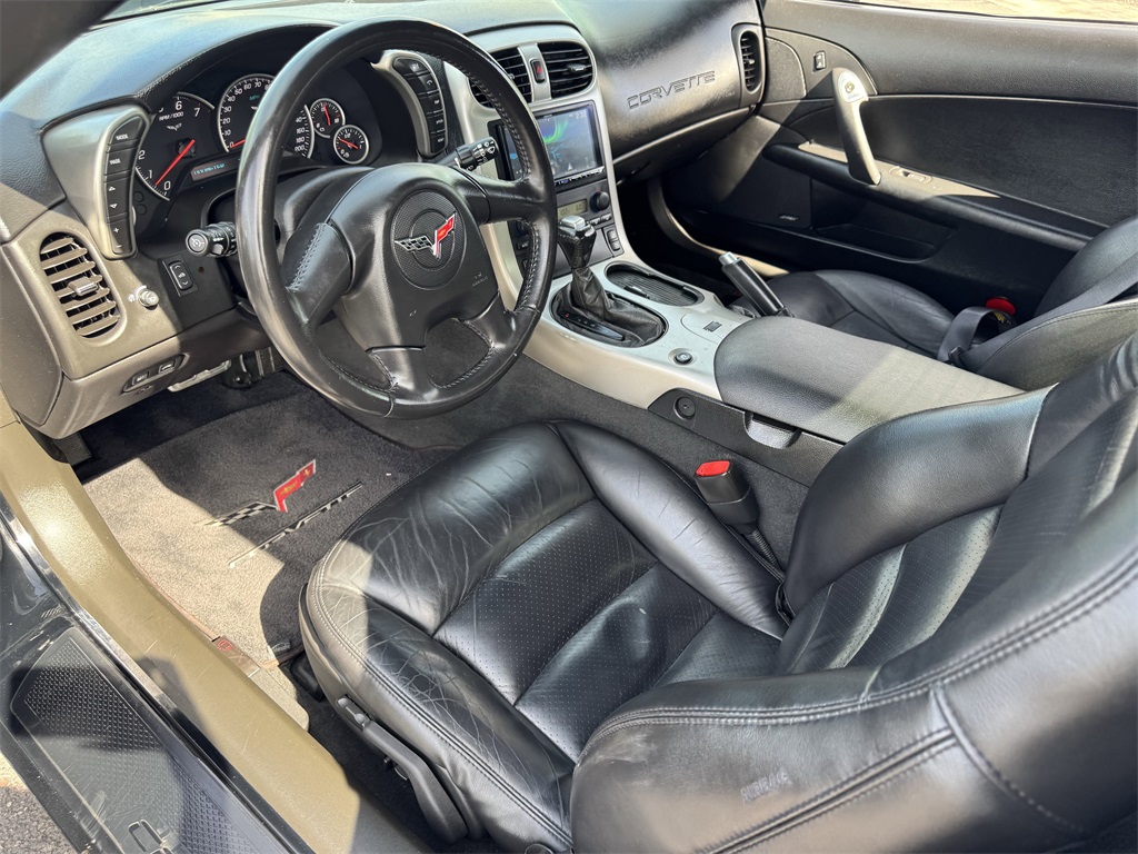 2005 Chevrolet Corvette photo 13