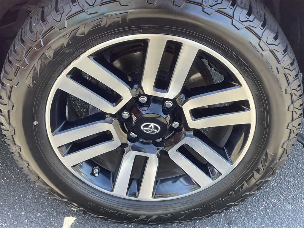 2014 Toyota 4Runner Limited photo 7