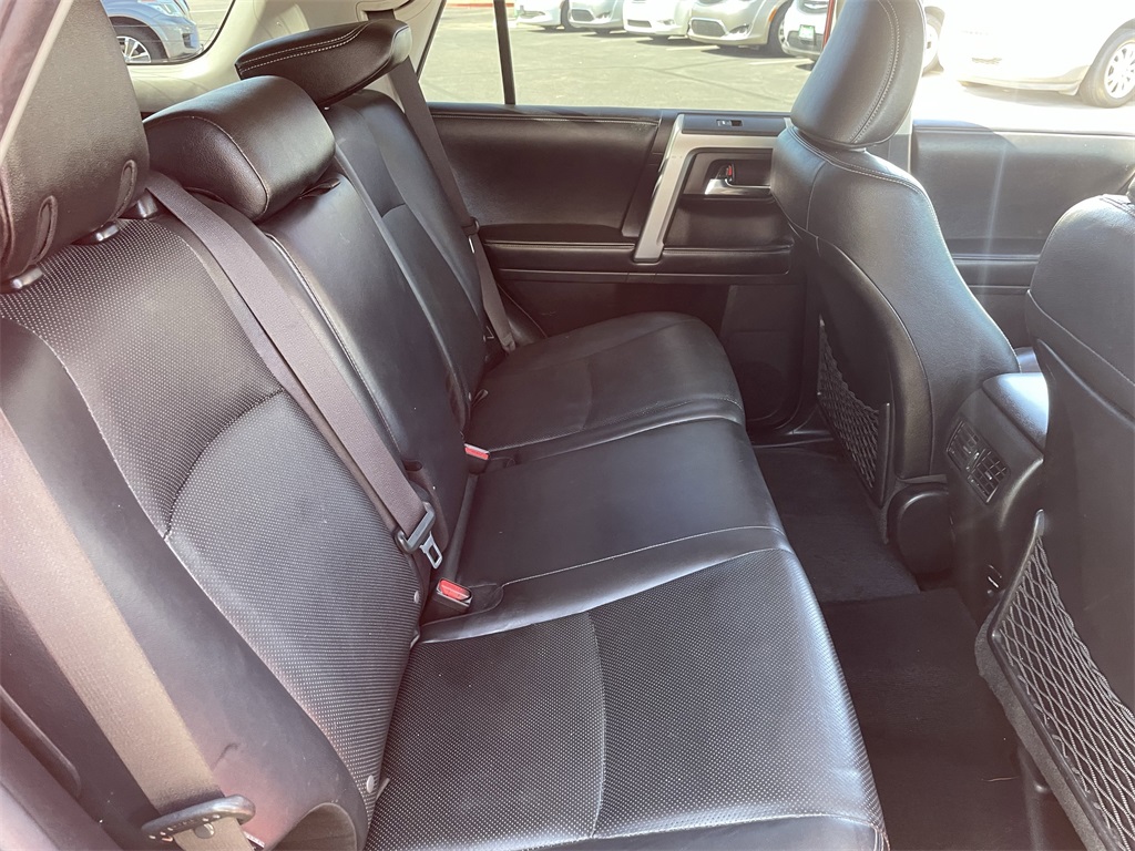 2014 Toyota 4Runner Limited photo 11