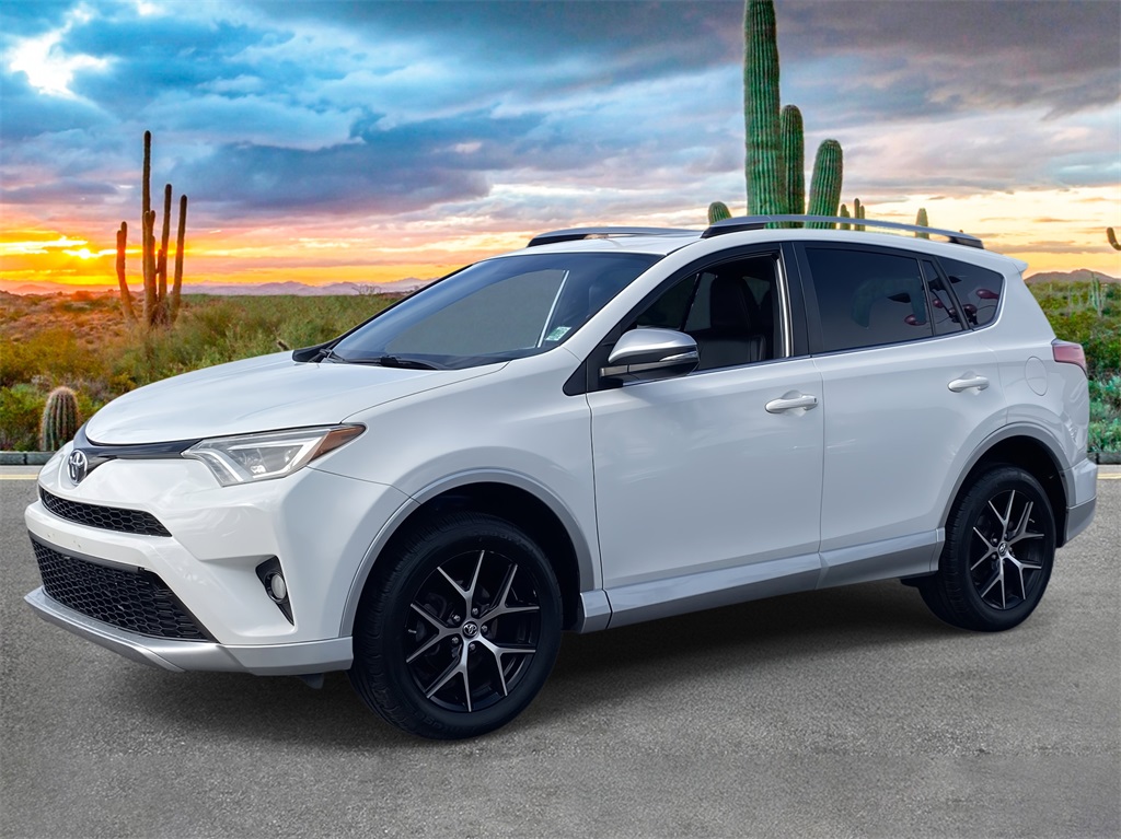 2016 Toyota RAV4 SE photo 4