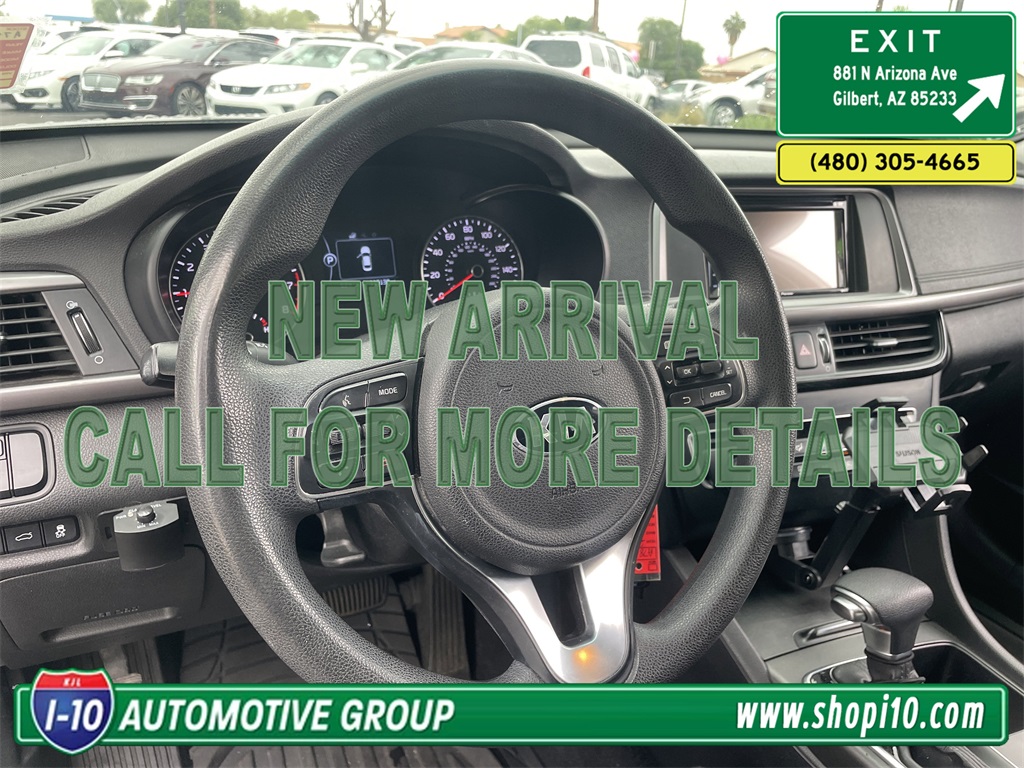 2016 Kia Optima LX photo 3