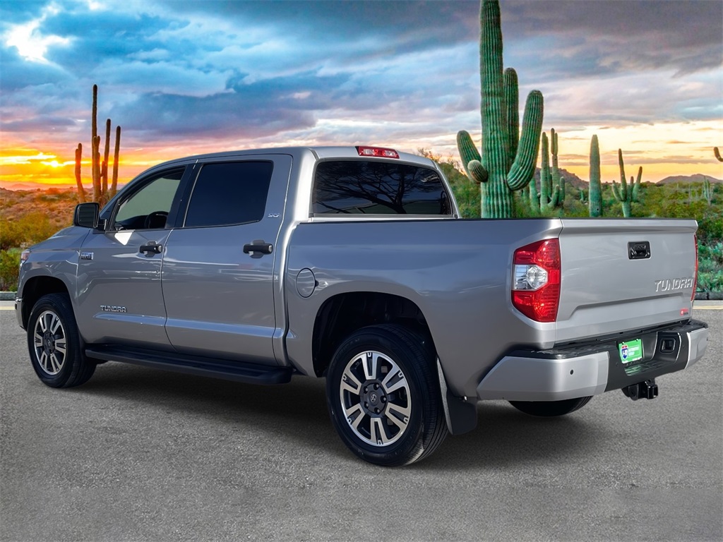 2017 Toyota Tundra SR5 photo 4