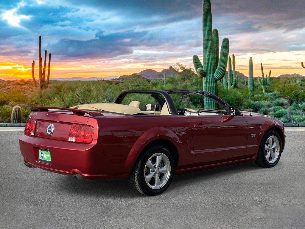 2006 Ford Mustang GT Deluxe - Photo 3