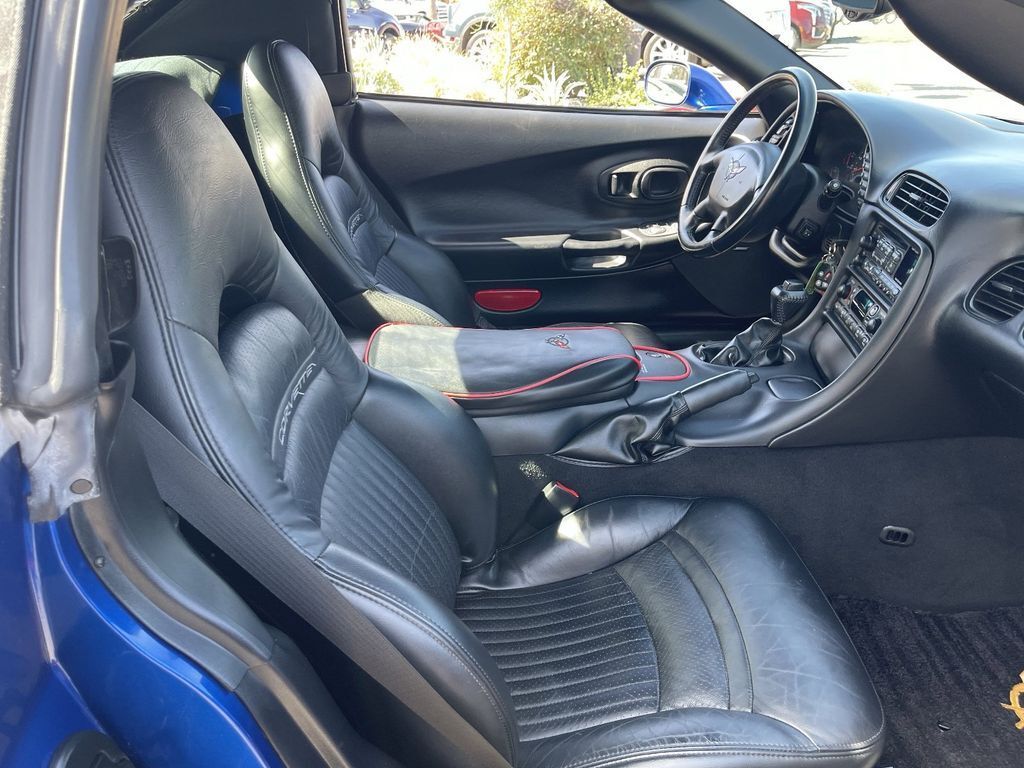 2003 Chevrolet Corvette Base - Photo 13