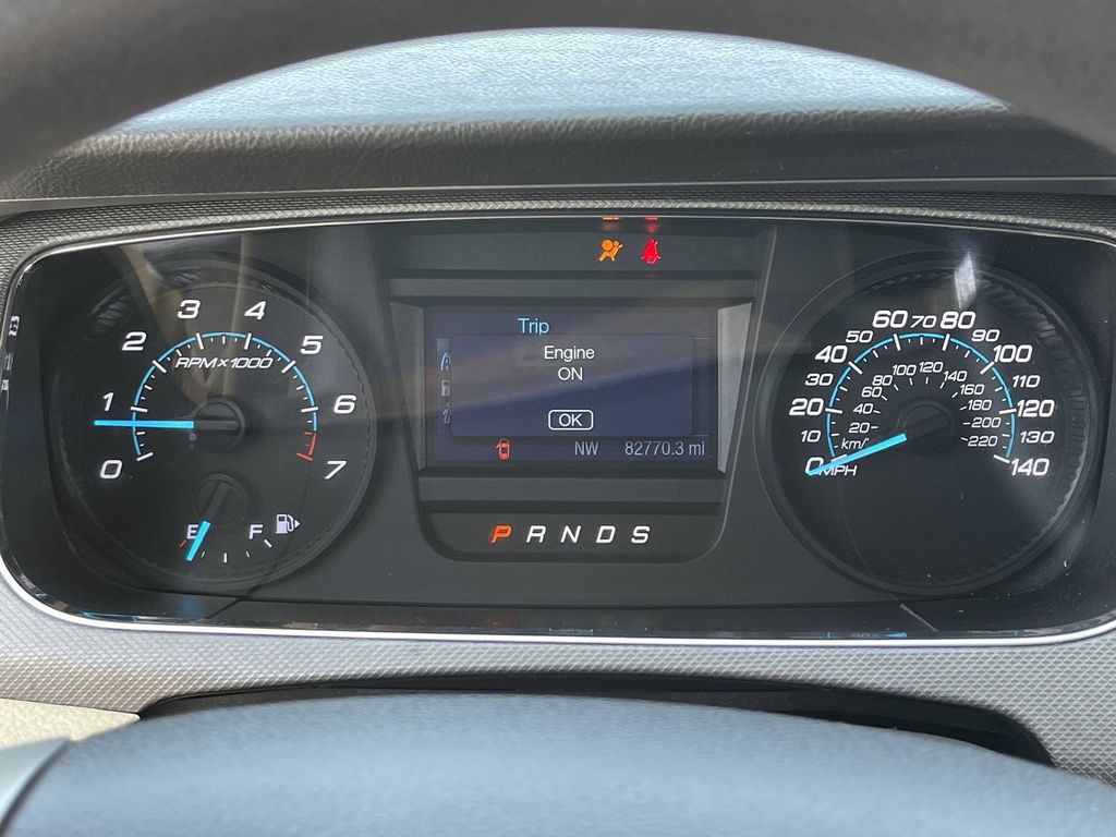 2019 Ford Taurus SE - Photo 29