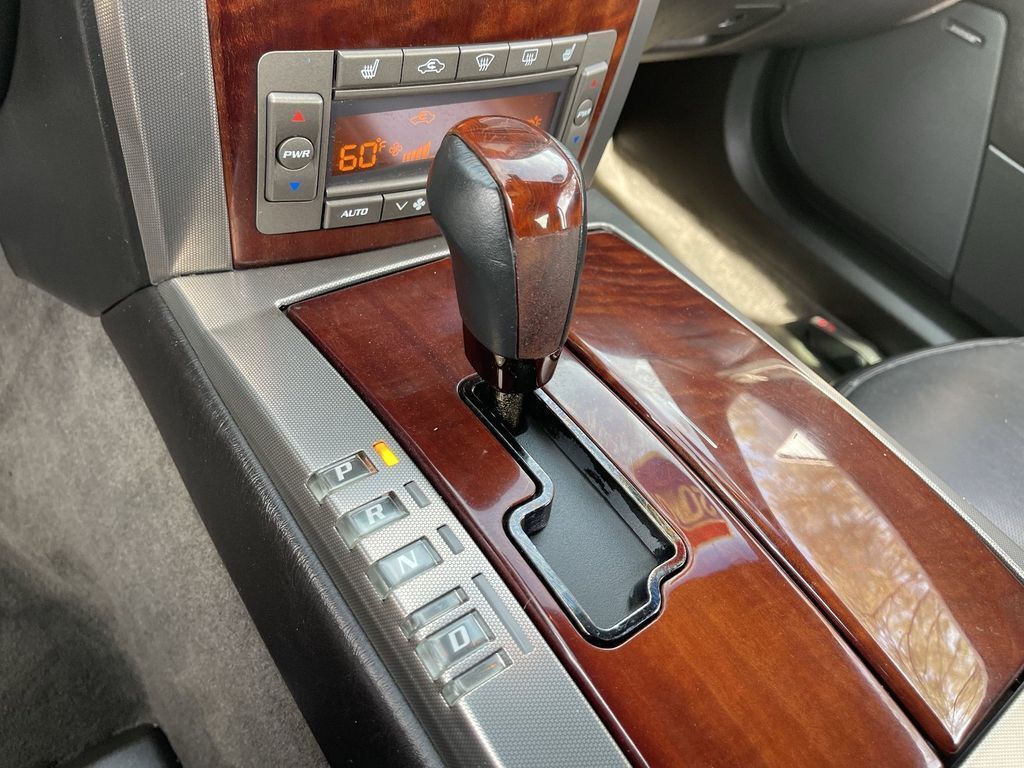 2007 Cadillac XLR Base - Photo 26