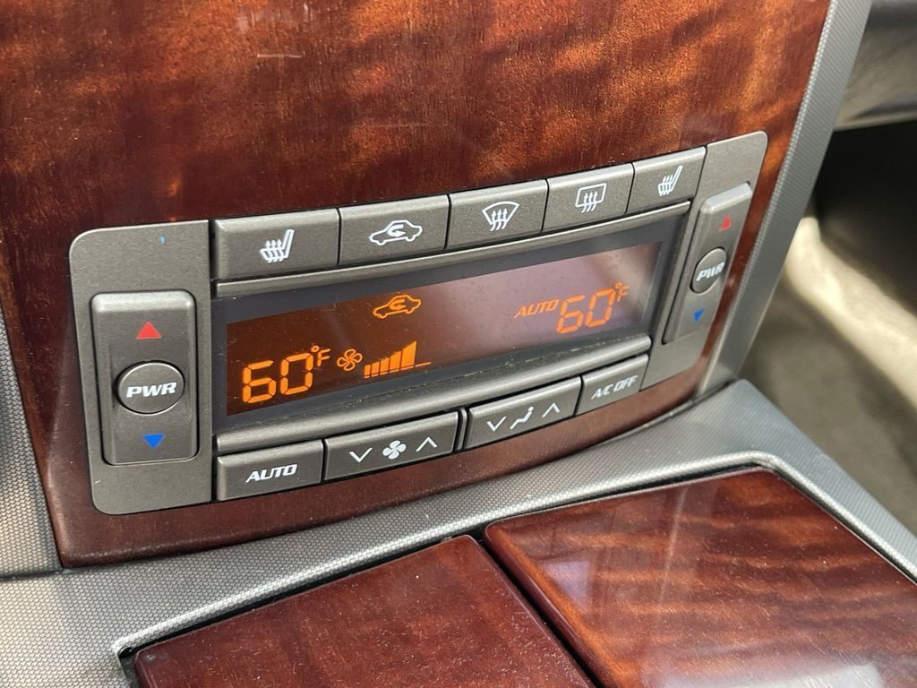 2007 Cadillac XLR Base - Photo 27