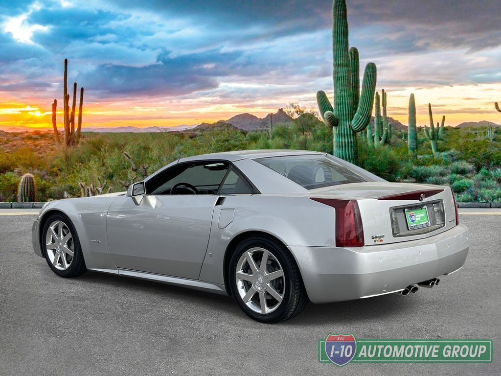 2007 Cadillac XLR Base - Photo 5