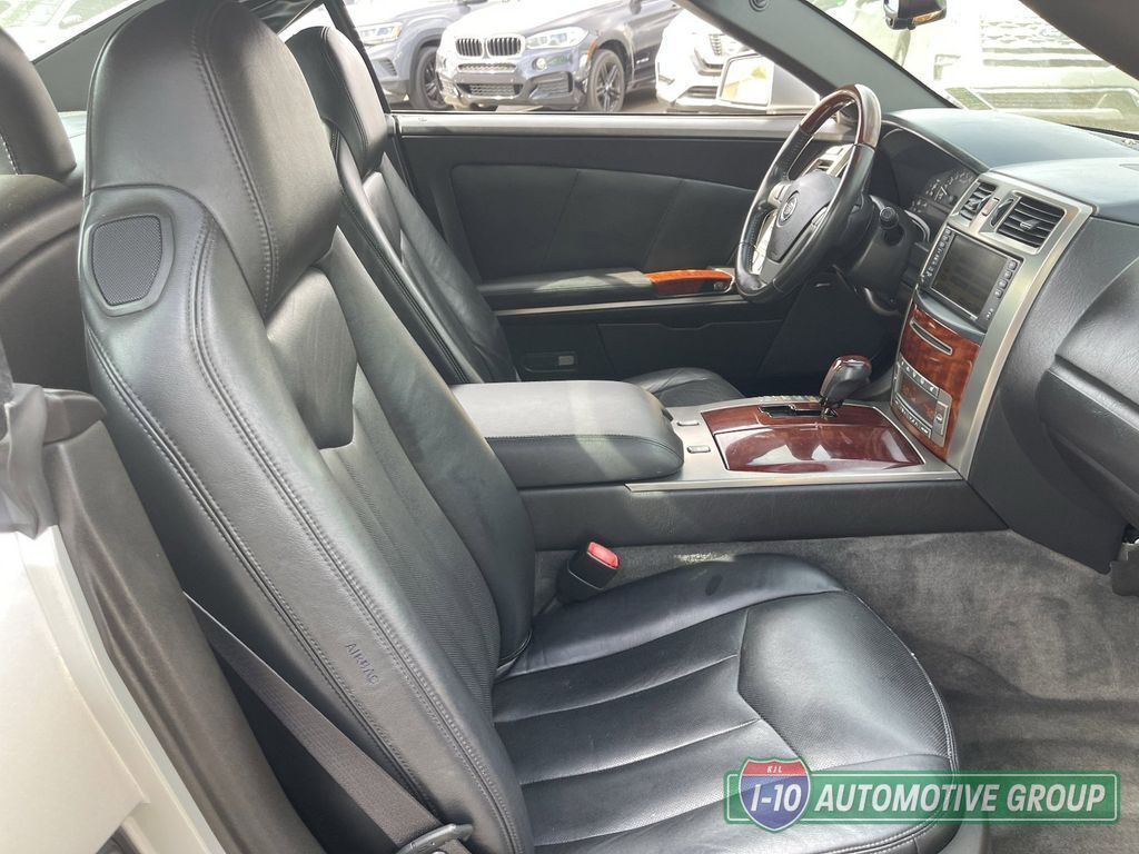 2007 Cadillac XLR Base - Photo 13