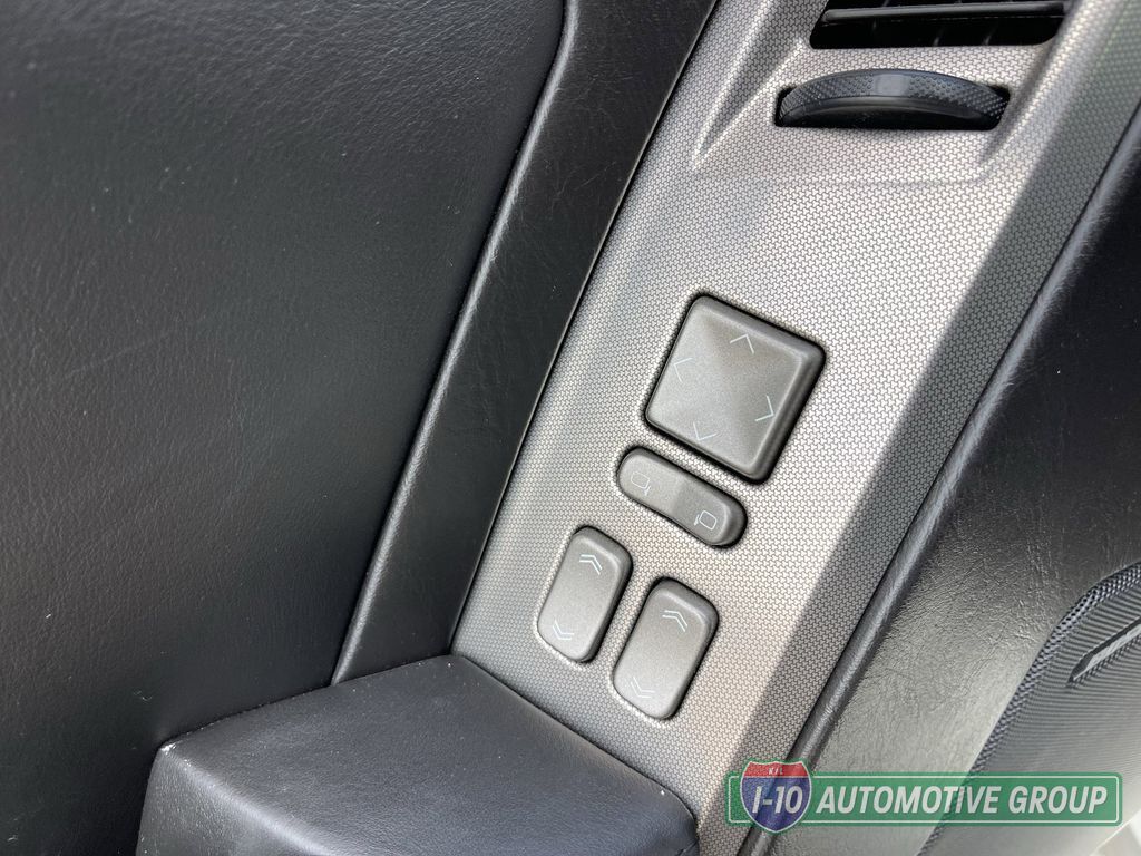2007 Cadillac XLR Base - Photo 20