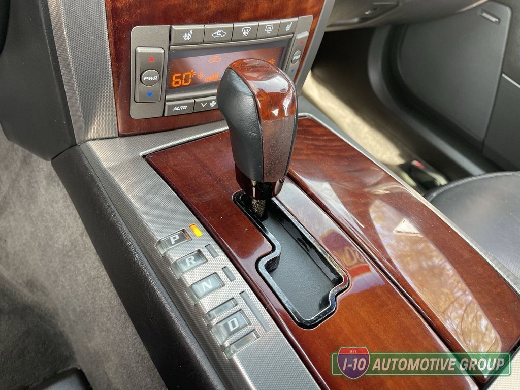 2007 Cadillac XLR Base - Photo 26