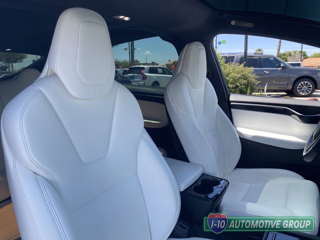 2018 Tesla Model X 100D - Photo 11