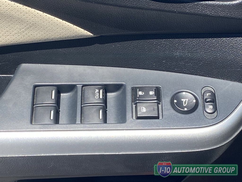 2015 Honda CR-V Touring - Photo 20