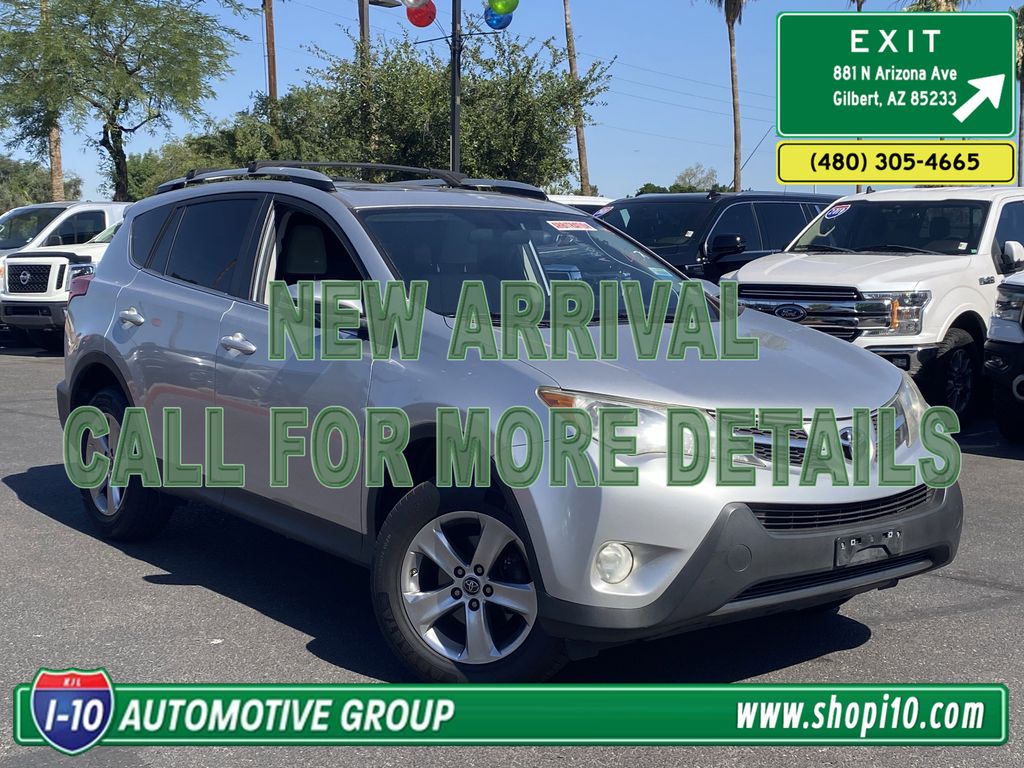 2015 Toyota RAV4 XLE's photo