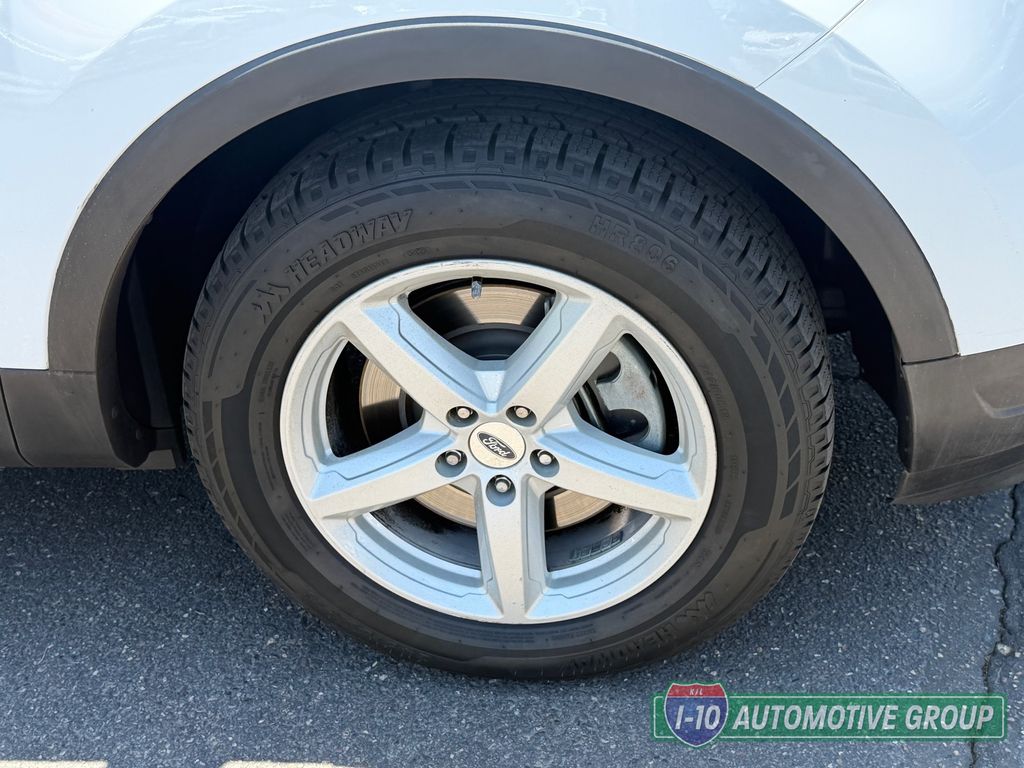 2019 Ford Explorer XLT - Photo 12