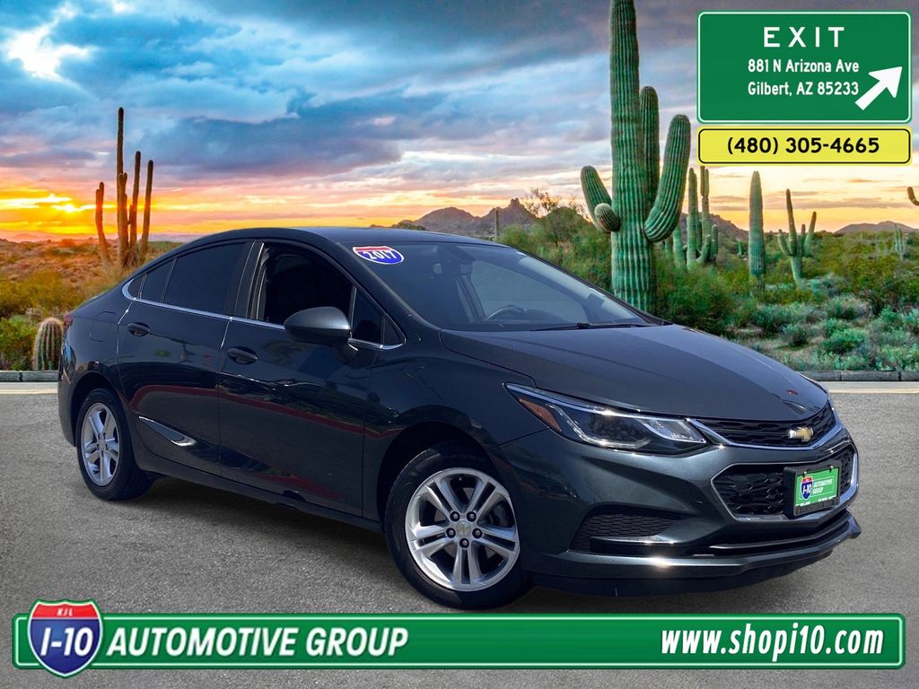 2017 Chevrolet Cruze LT Auto's photo