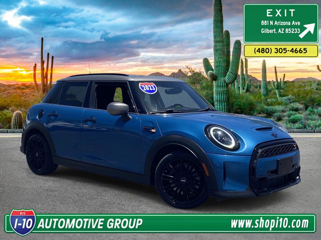2023 MINI Hardtop Cooper S's photo
