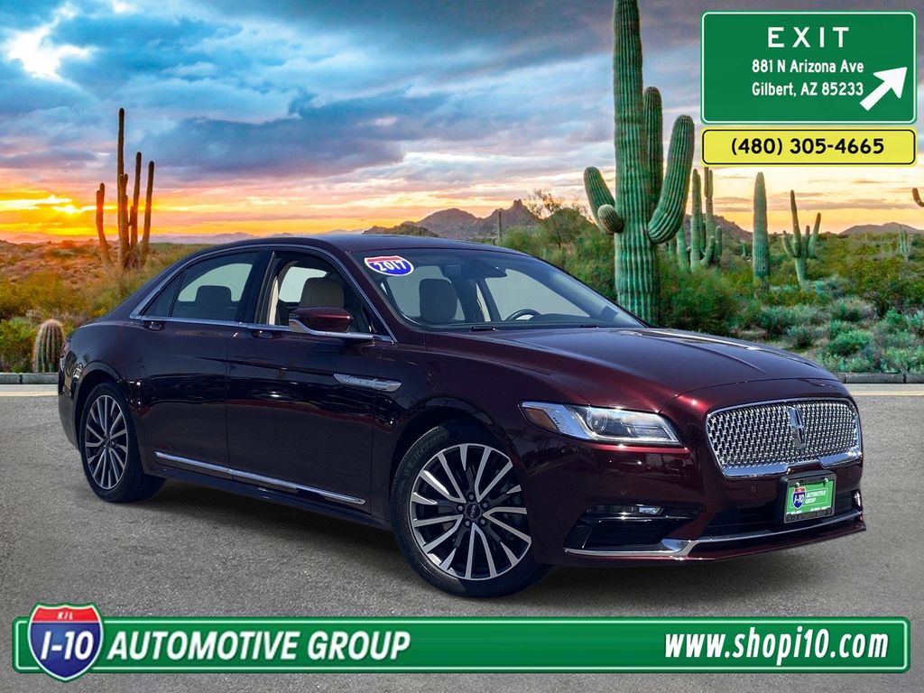2017 Lincoln Continental Select FWD's photo