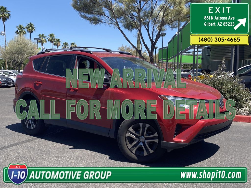 2017 Toyota RAV4 LE AWD's photo