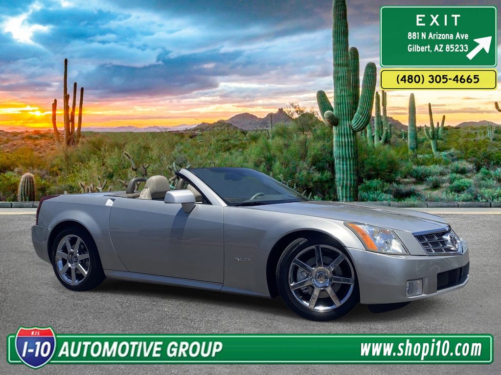 2005 Cadillac XLR V8 Roadster's photo