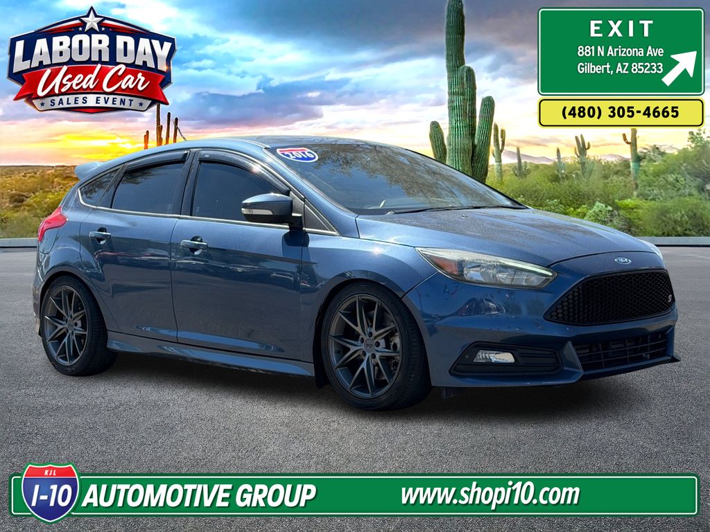 2018 Ford Focus ST