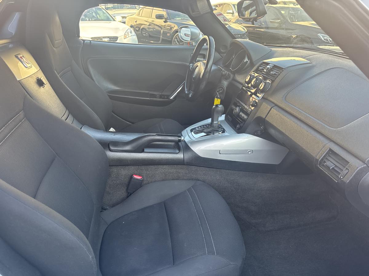 2008 Saturn Sky photo 16