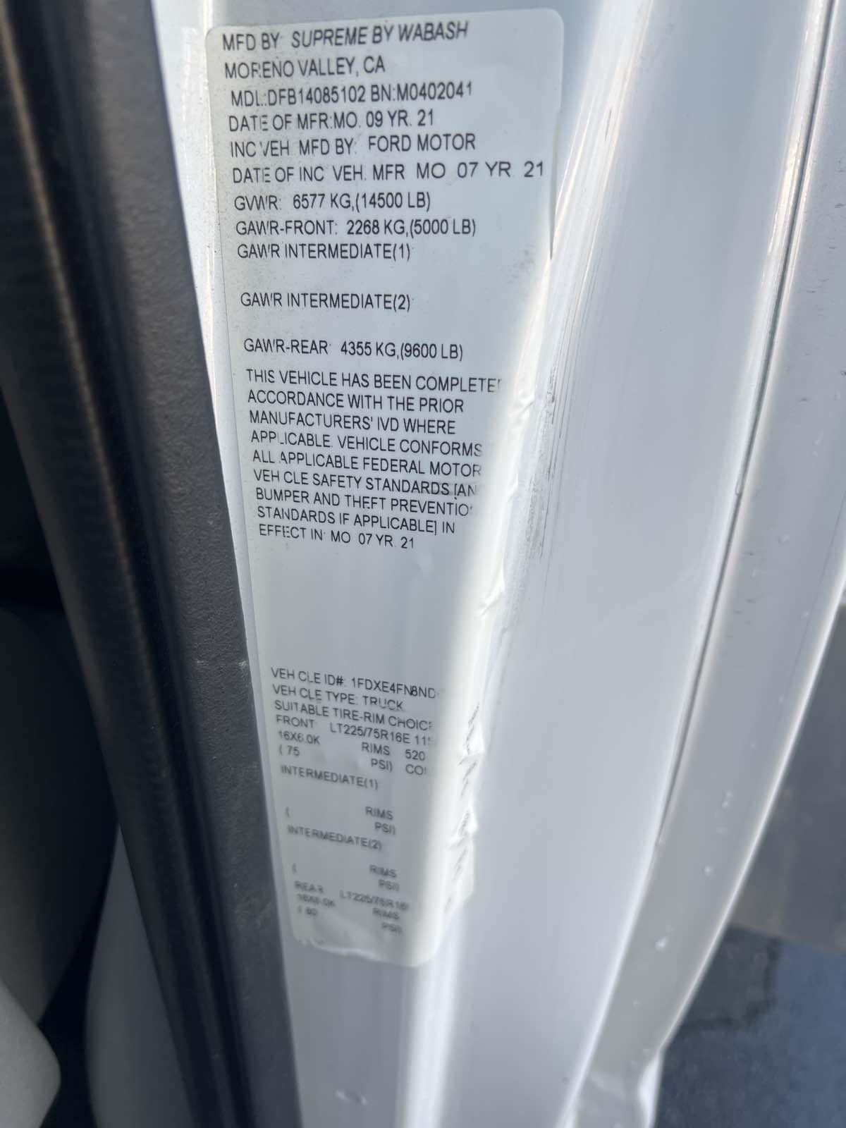 2022 Ford E-450 photo 15