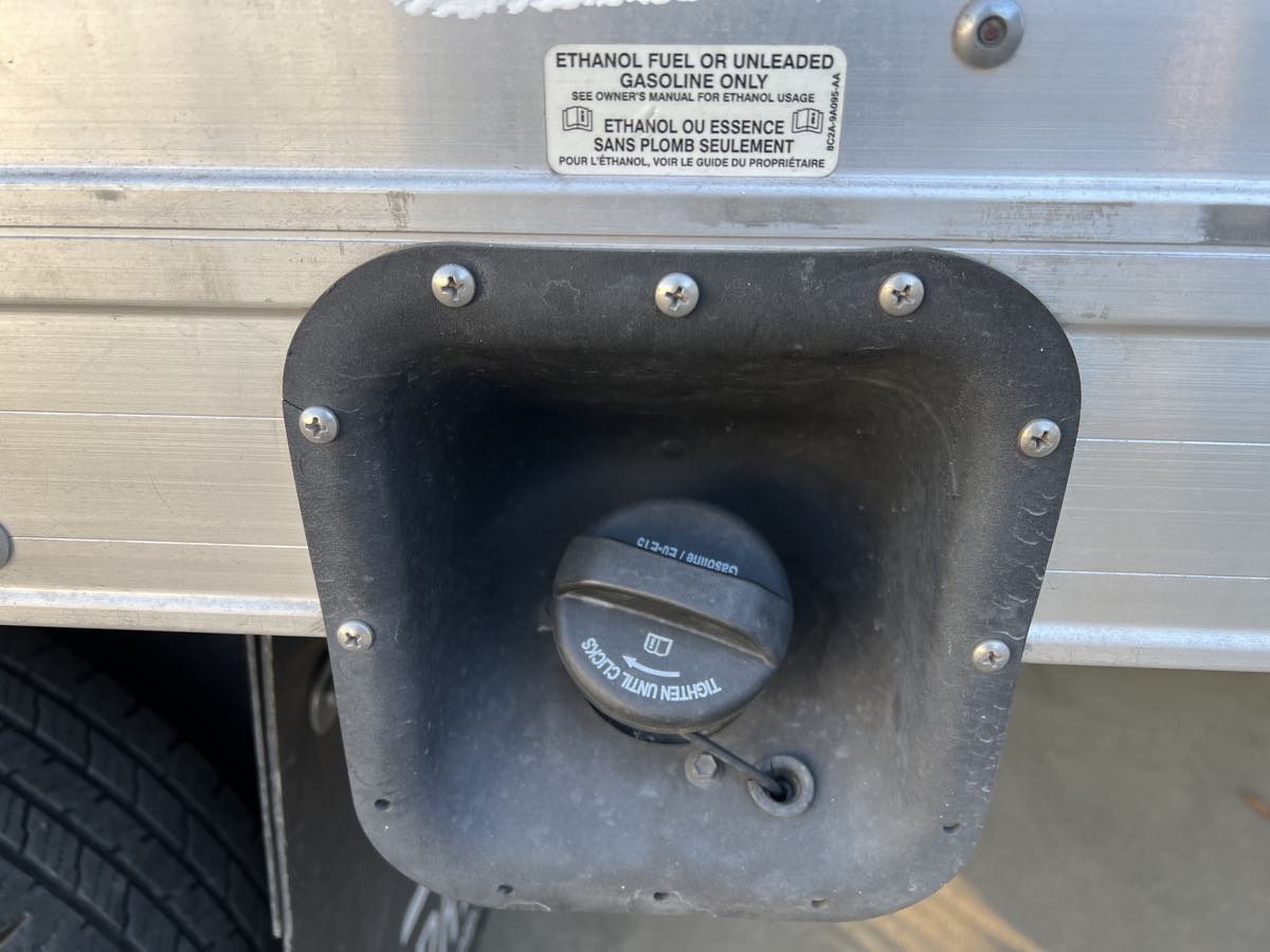 2022 Ford E-450 photo 22
