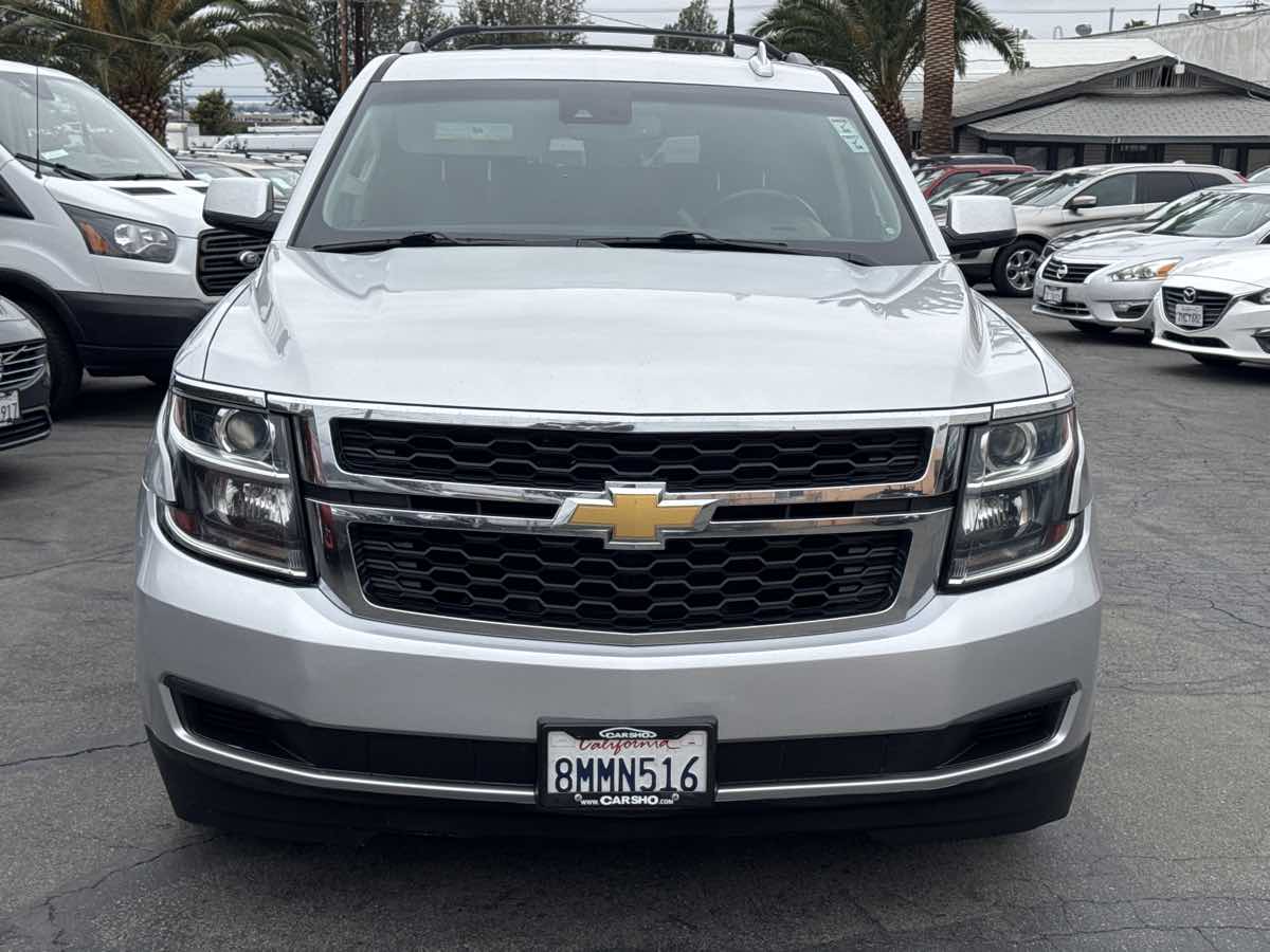 2018 Chevrolet Tahoe LT photo 2