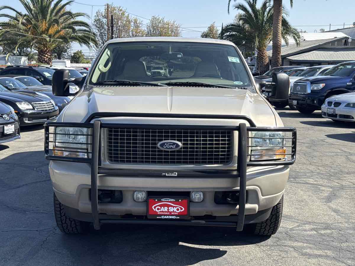 2004 Ford Excursion Limited photo 2