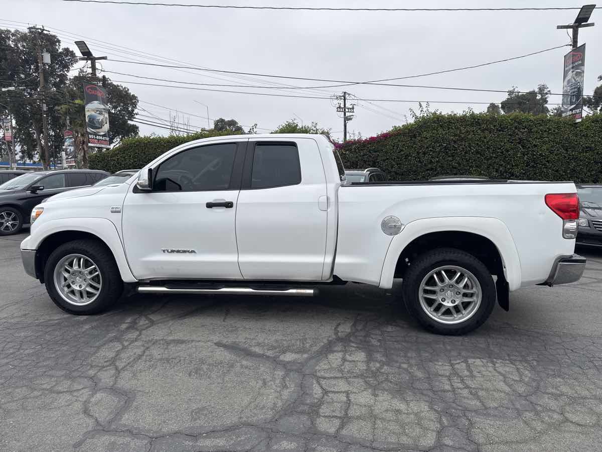 2009 Toyota Tundra SR5 photo 6