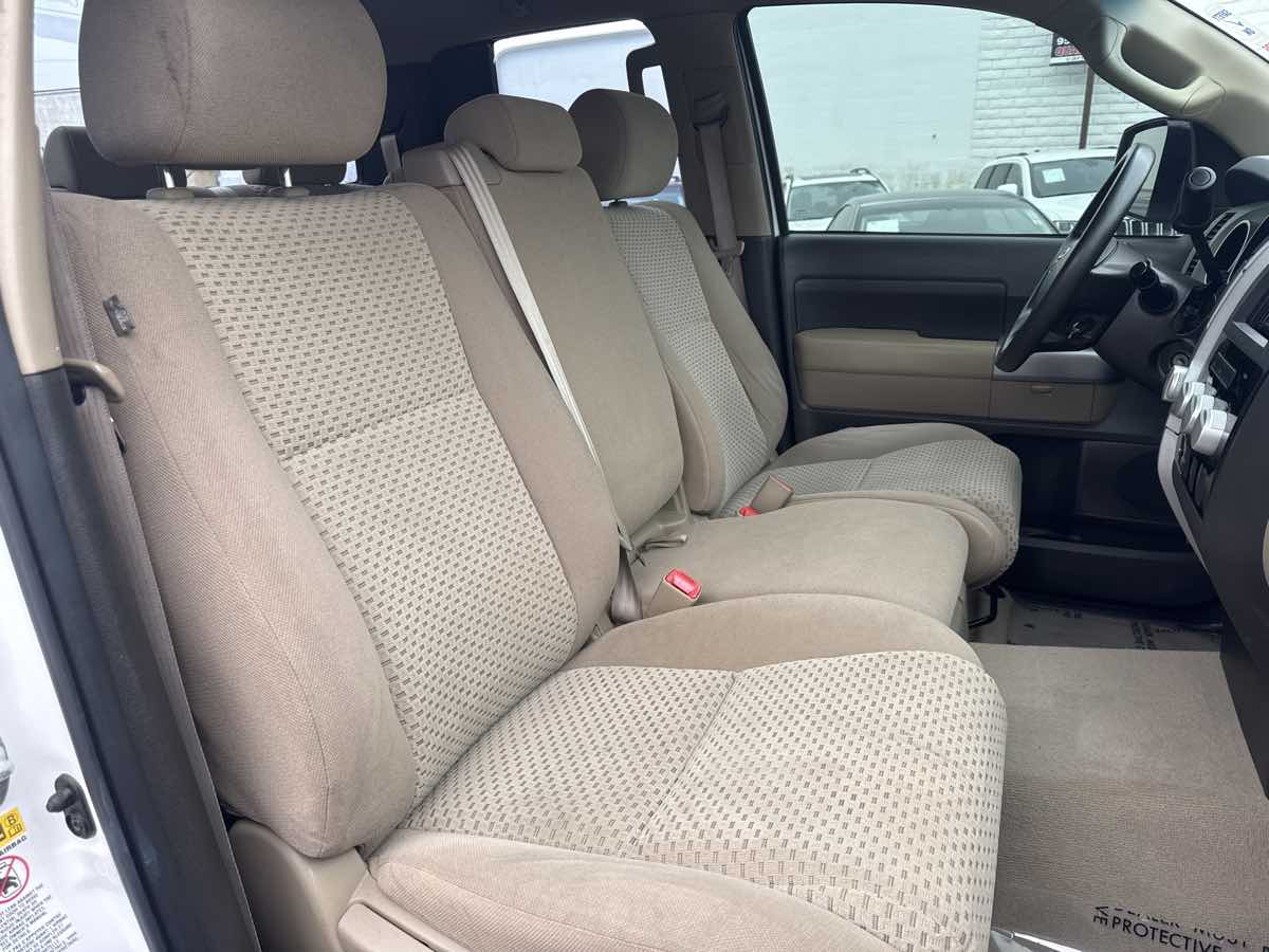 2009 Toyota Tundra SR5 photo 13
